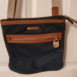Michael Kors Crossbody Bag